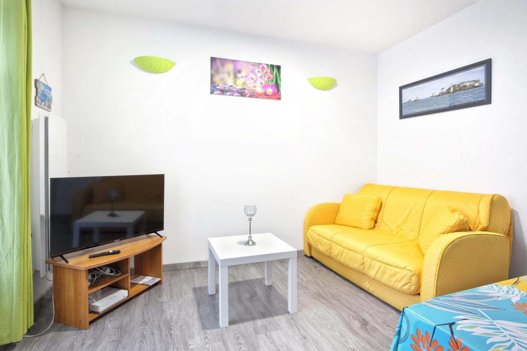 A 2 Pas De La Mer - Plage A 50M Barneville-Carteret Exterior photo